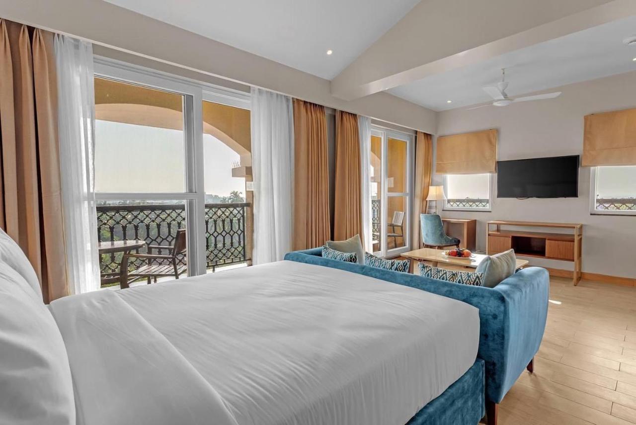 Fairfield By Marriott Goa Calangute Hotel Екстериор снимка
